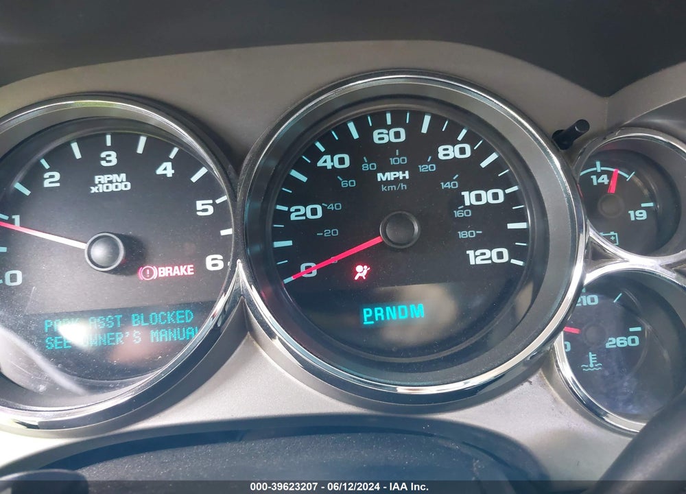 2011 CHEVROLET SILVERADO 1500 LT VIN: 3GCPCSE06BG197345