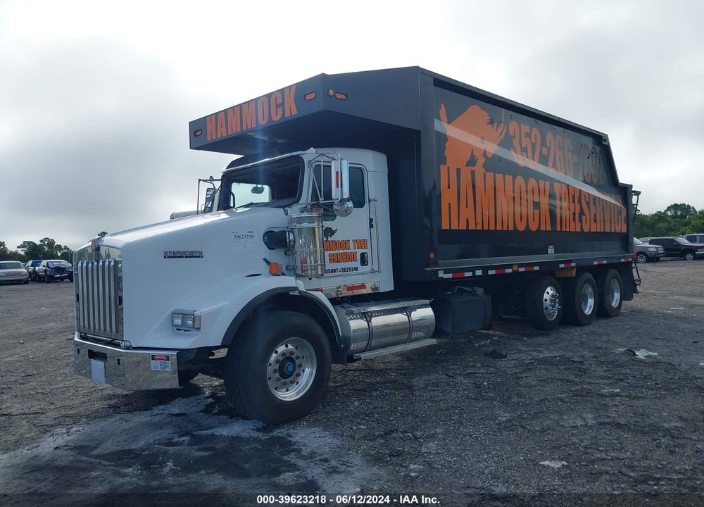 2015 KENWORTH T800 T800 VIN: 1NKDL40X2FJ426531