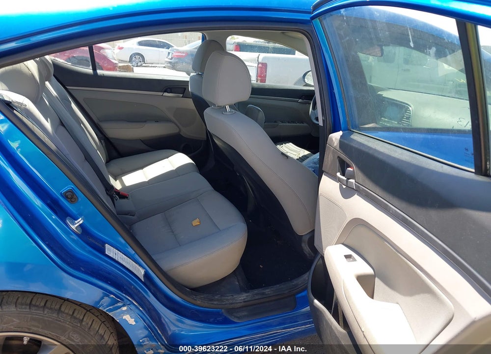 2018 HYUNDAI ELANTRA SEL VIN: 5NPD84LF9JH214572