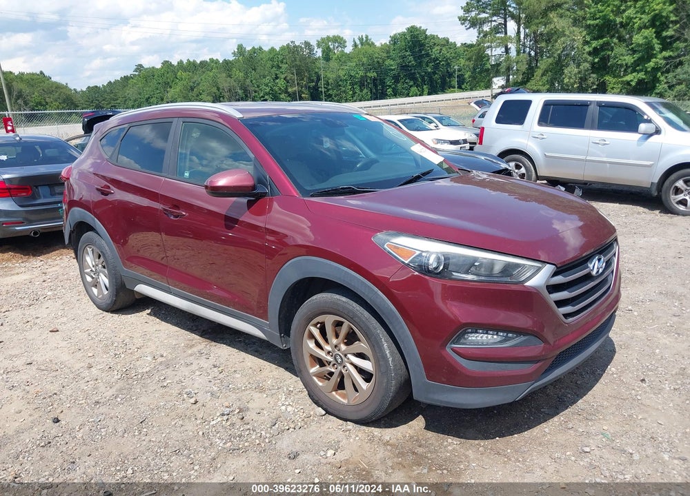 2017 HYUNDAI TUCSON SE VIN: KM8J33A49HU507400
