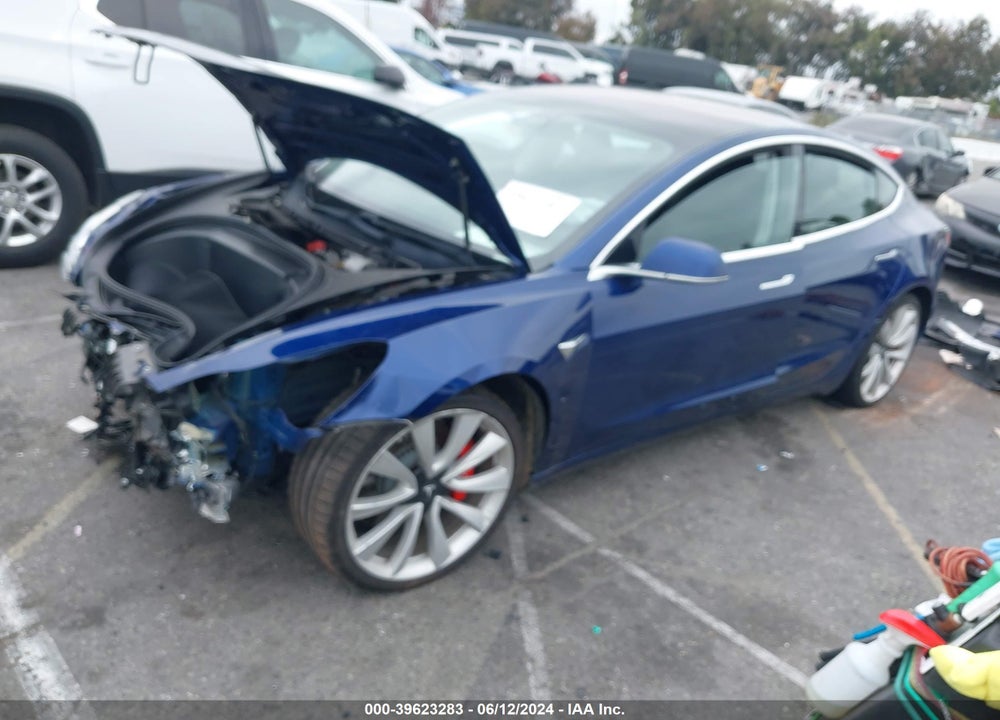 2018 TESLA MODEL 3 LONG RANGE/PERFORMANCE VIN: 5YJ3E1EB7JF181115