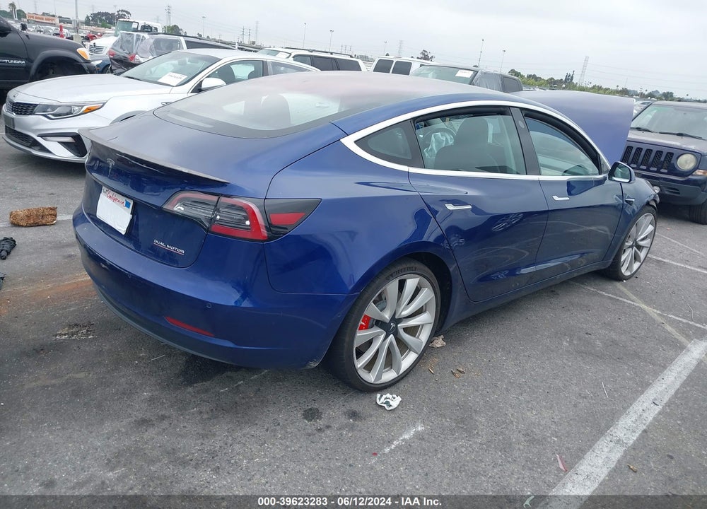 2018 TESLA MODEL 3 LONG RANGE/PERFORMANCE VIN: 5YJ3E1EB7JF181115