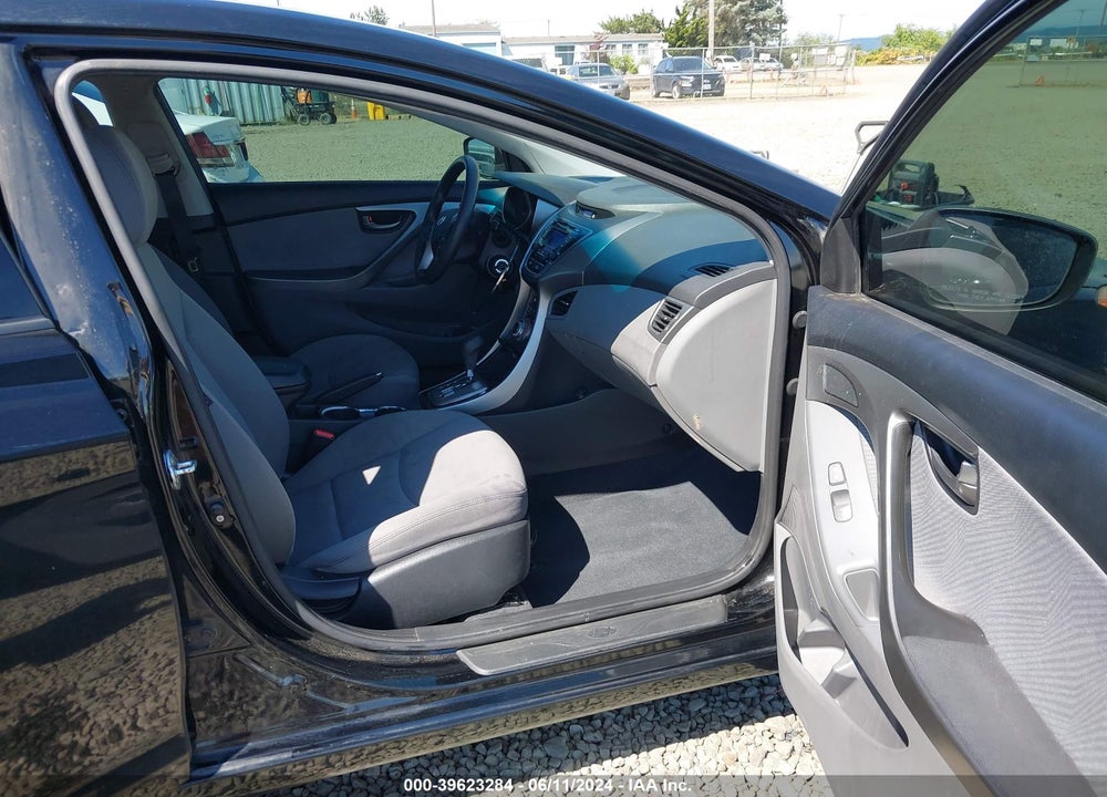 2013 HYUNDAI ELANTRA GLS VIN: KMHDH4AE5DU852012