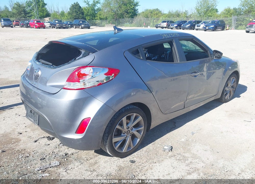 2017 HYUNDAI VELOSTER VIN: KMHTC6AD4HU306157