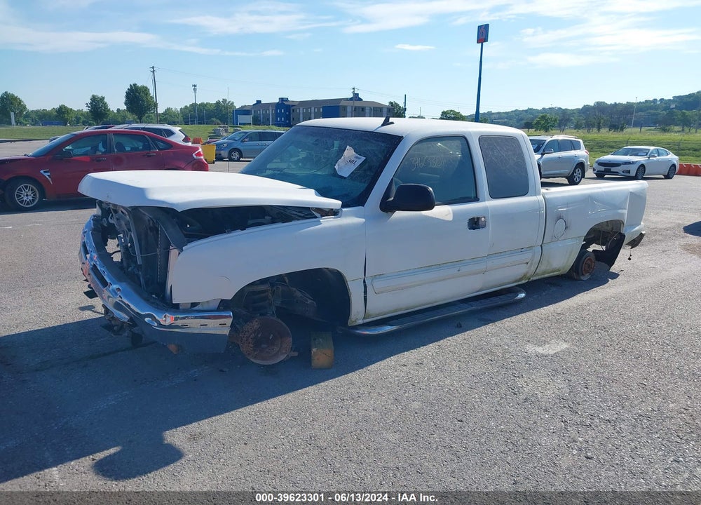 2007 CHEVROLET SILVERADO 1500 CLASSIC LT1 VIN: 1GCEC19Z57Z126848