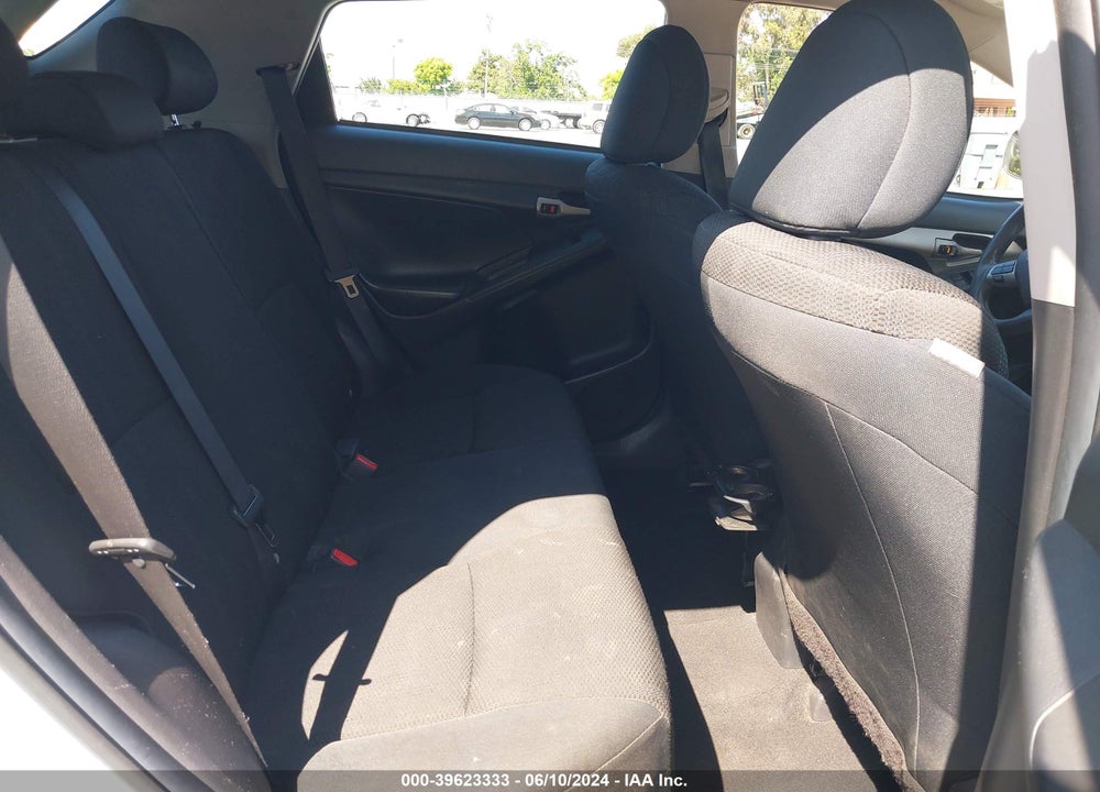 2011 TOYOTA MATRIX VIN: 2T1KU4EE4BC566468