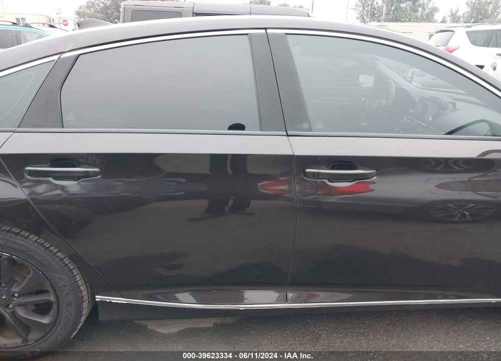 2018 HONDA ACCORD LX VIN: 1HGCV1F11JA075663