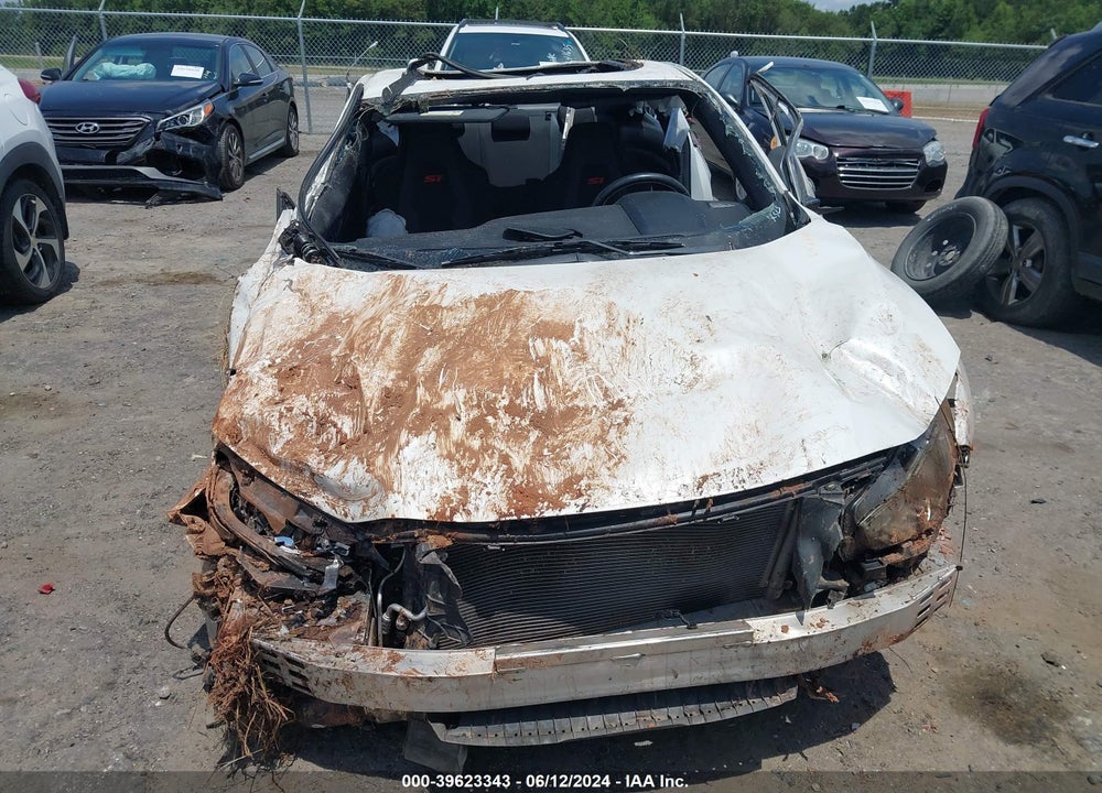 2018 HONDA CIVIC SI VIN: 2HGFC3A54JH752845