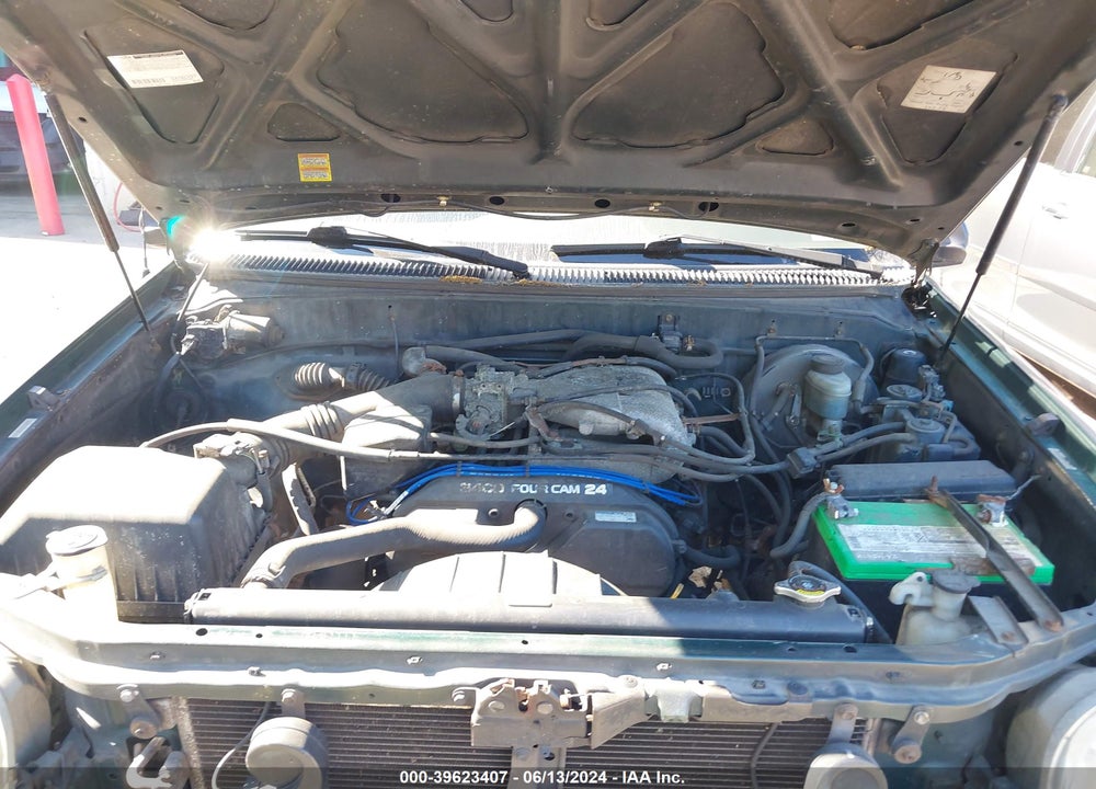 2002 TOYOTA TUNDRA VIN: 5TBJN32142S265607