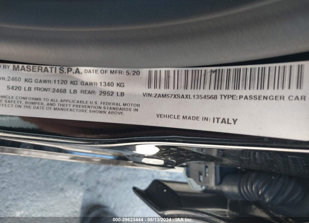 2020 MASERATI GHIBLI VIN: ZAM57XSAXL1354568