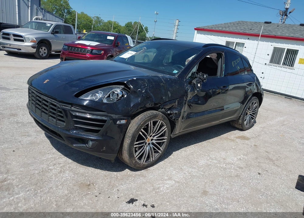 2015 PORSCHE MACAN S VIN: WP1AB2A59FLB72327