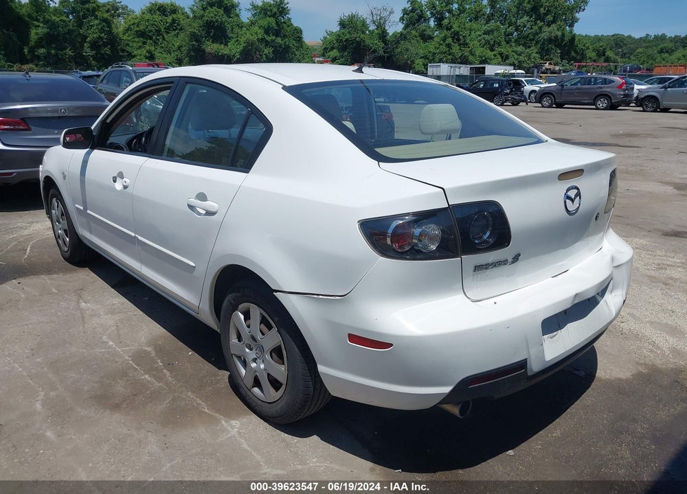 2008 MAZDA 3 I SPORT VIN: JM1BK32G381855845