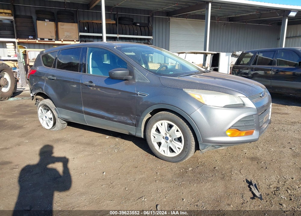 2013 FORD ESCAPE S VIN: 1FMCU0F73DUD94738