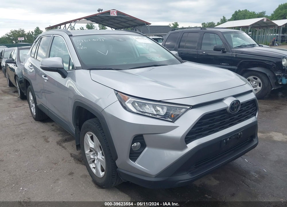 2021 TOYOTA RAV4 XLE VIN: 2T3P1RFV4MC181707