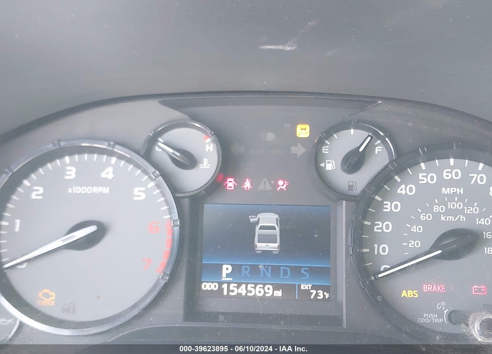 2015 TOYOTA TUNDRA SR 4.6L V8 VIN: 5TFRM5F19FX084408
