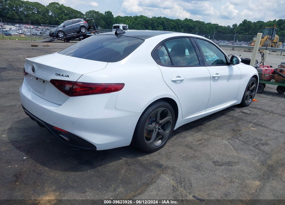 2017 ALFA ROMEO GIULIA VIN: ZARFAEBN2H7551360