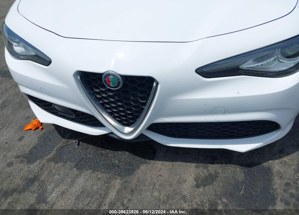 2017 ALFA ROMEO GIULIA VIN: ZARFAEBN2H7551360