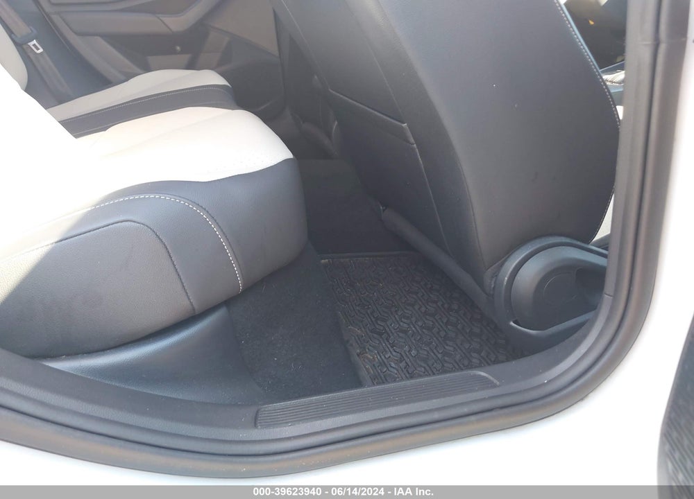 2019 VOLKSWAGEN JETTA 1.4T R-LINE/1.4T S/1.4T SE VIN: 3VWCB7BU9KM210190