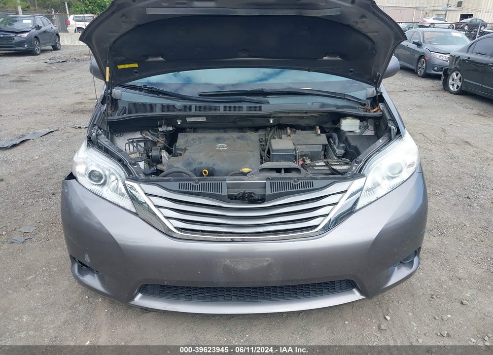 2012 TOYOTA SIENNA LE V6 8 PASSENGER VIN: 5TDKK3DC6CS230393