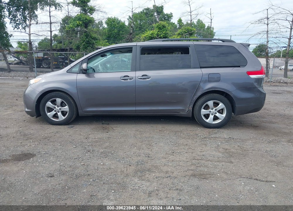 2012 TOYOTA SIENNA LE V6 8 PASSENGER VIN: 5TDKK3DC6CS230393