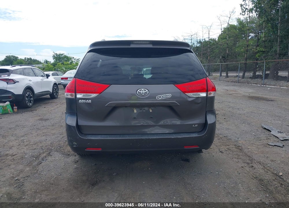 2012 TOYOTA SIENNA LE V6 8 PASSENGER VIN: 5TDKK3DC6CS230393