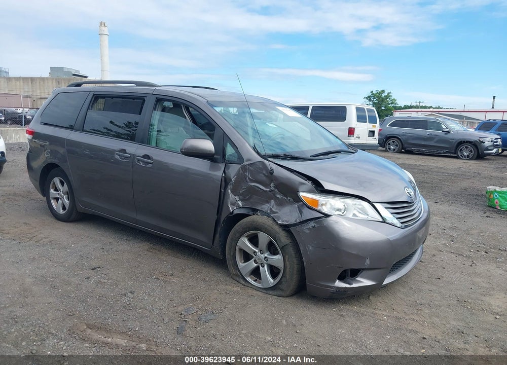 2012 TOYOTA SIENNA LE V6 8 PASSENGER VIN: 5TDKK3DC6CS230393