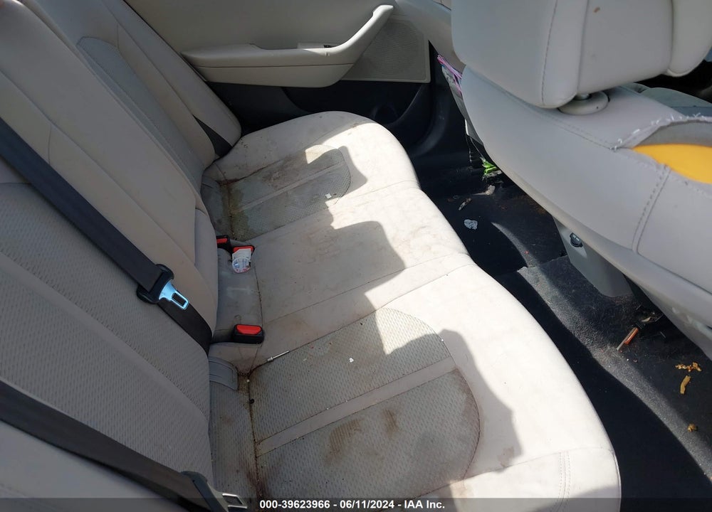 2016 HYUNDAI SONATA SE VIN: 5NPE24AFXGH312284