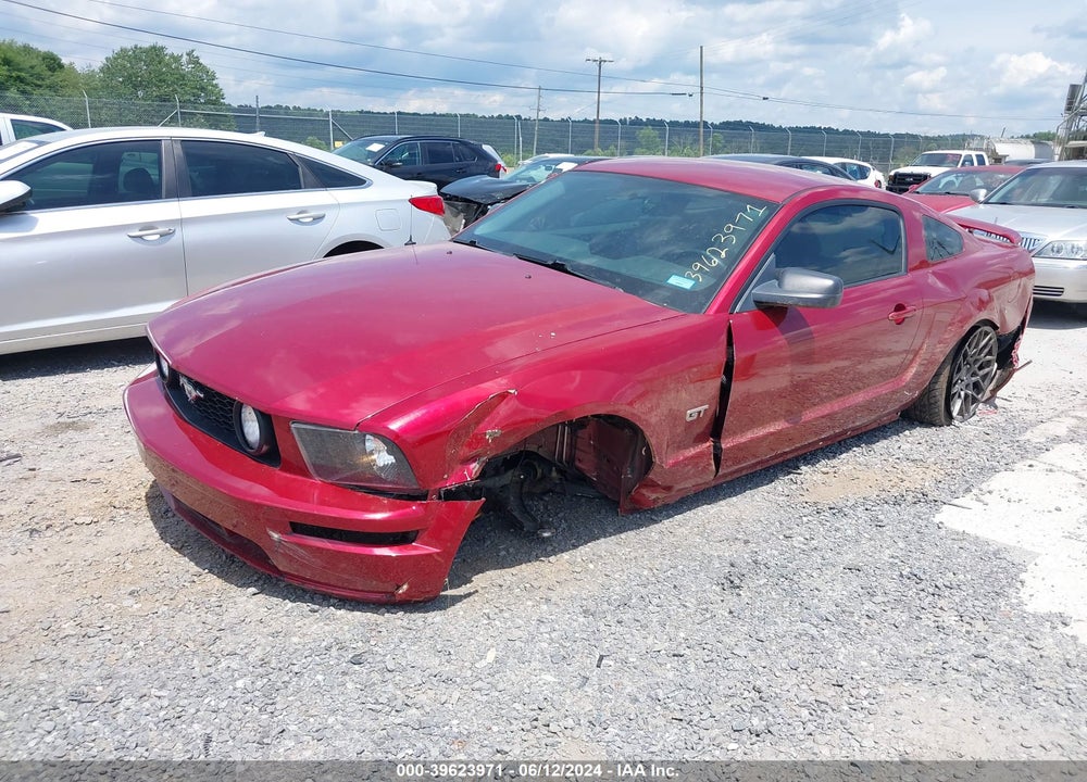 2006 FORD MUSTANG GT VIN: 1ZVFT82H565138130