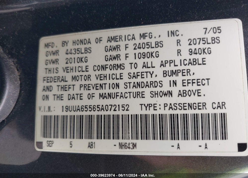 2005 ACURA TL VIN: 19UUA65565A072152