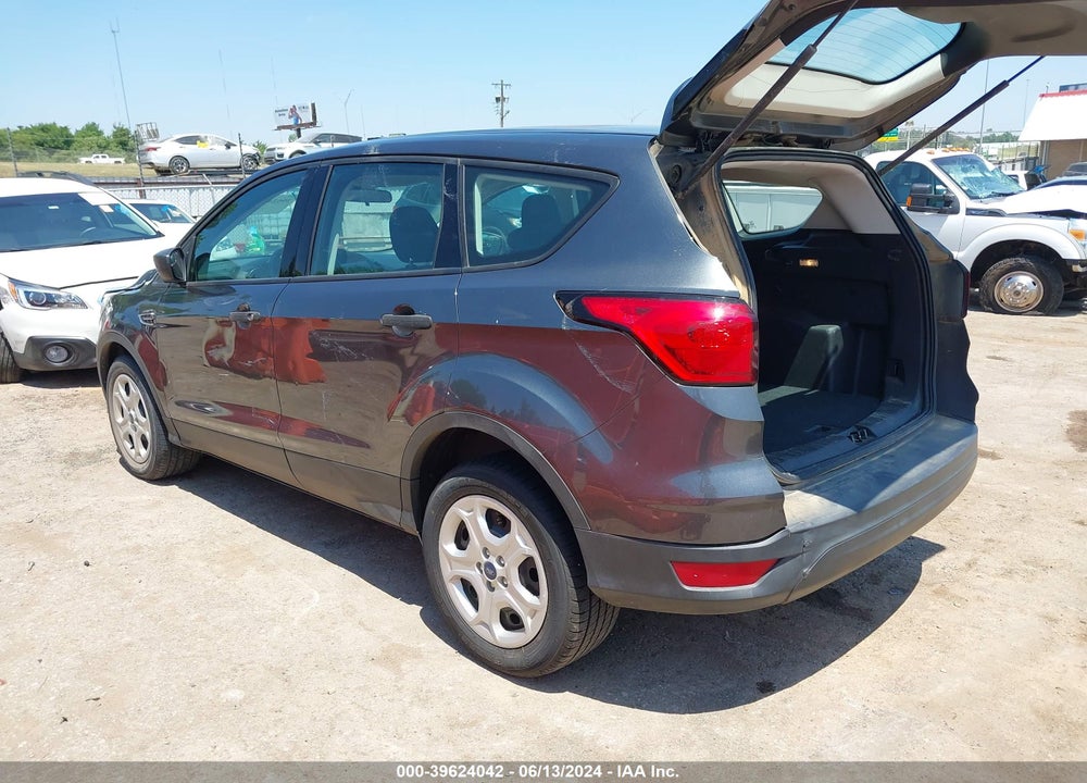 2019 FORD ESCAPE S VIN: 1FMCU0F73KUB01241