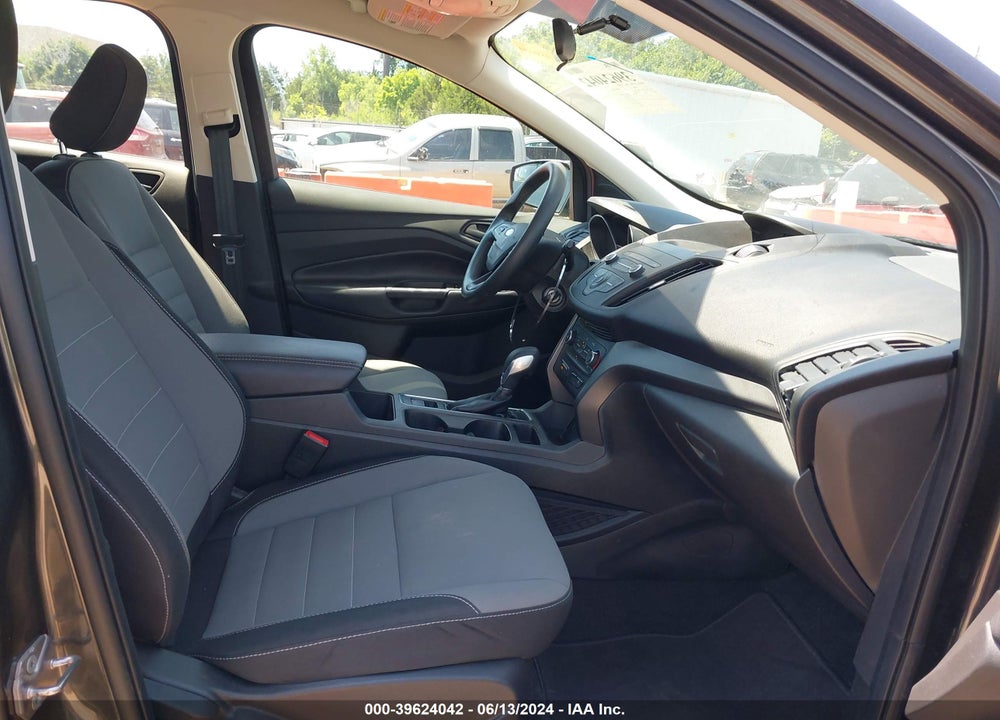 2019 FORD ESCAPE S VIN: 1FMCU0F73KUB01241