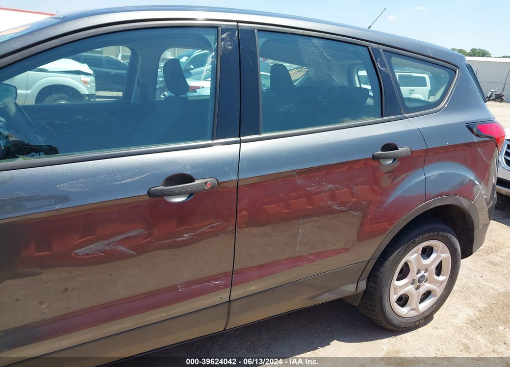 2019 FORD ESCAPE S VIN: 1FMCU0F73KUB01241
