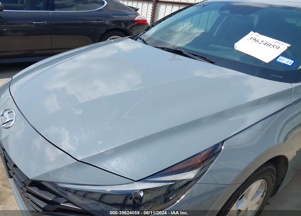2022 HYUNDAI ELANTRA SE VIN: KMHLL4AG1NU366696