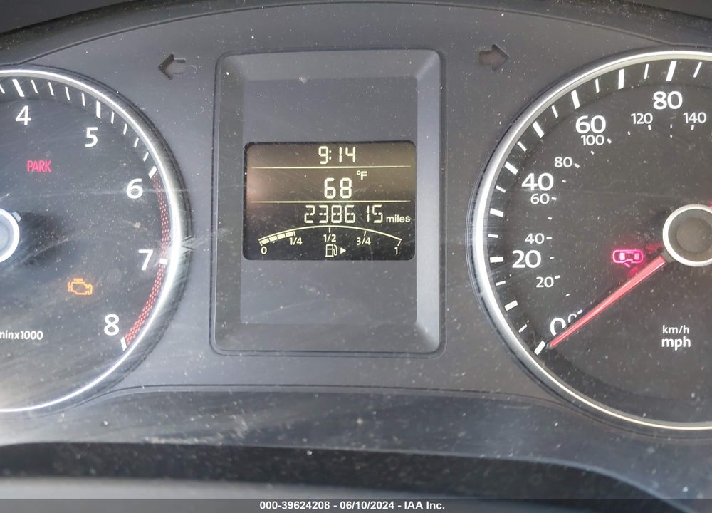 2013 VOLKSWAGEN JETTA 2.5L SE VIN: 3VWBP7AJ6DM397234
