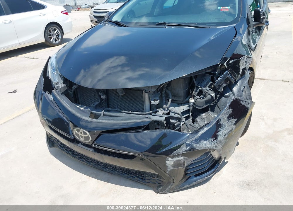 2017 TOYOTA COROLLA SE VIN: 5YFBURHE3HP681791