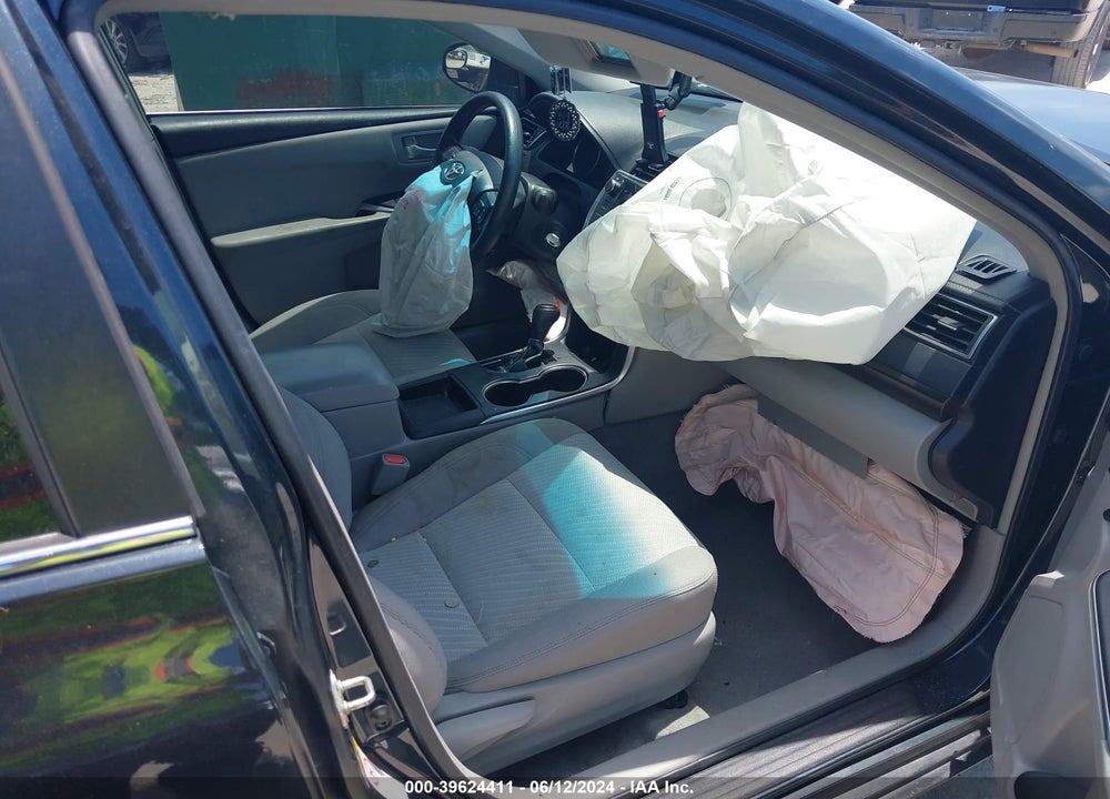 2017 TOYOTA CAMRY LE VIN: 4T1BF1FKXHU398145