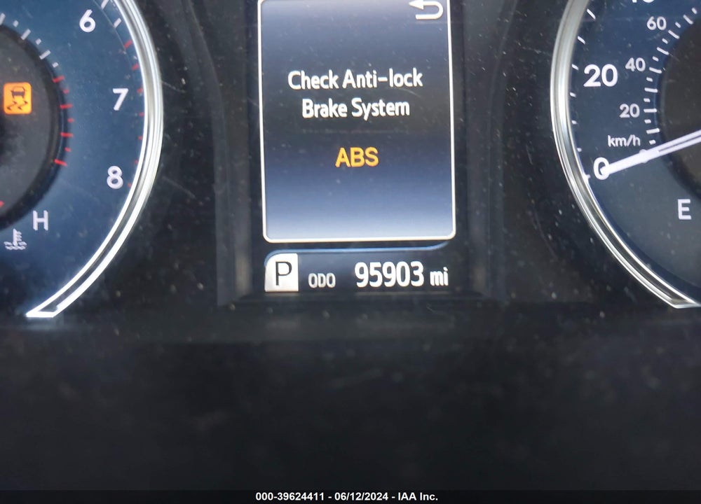 2017 TOYOTA CAMRY LE VIN: 4T1BF1FKXHU398145