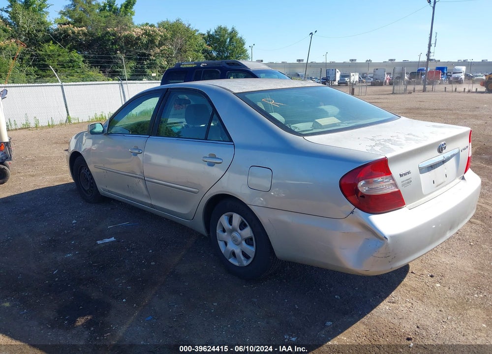 2003 TOYOTA CAMRY LE VIN: 4T1BE32K23U671866