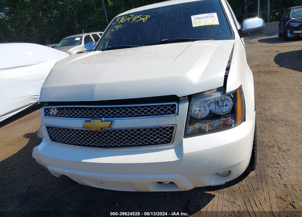 2008 CHEVROLET TAHOE LTZ VIN: 1GNFK13048R178496