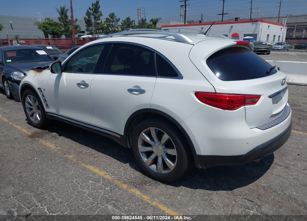 2014 INFINITI QX70 VIN: JN8CS1MUXEM452374