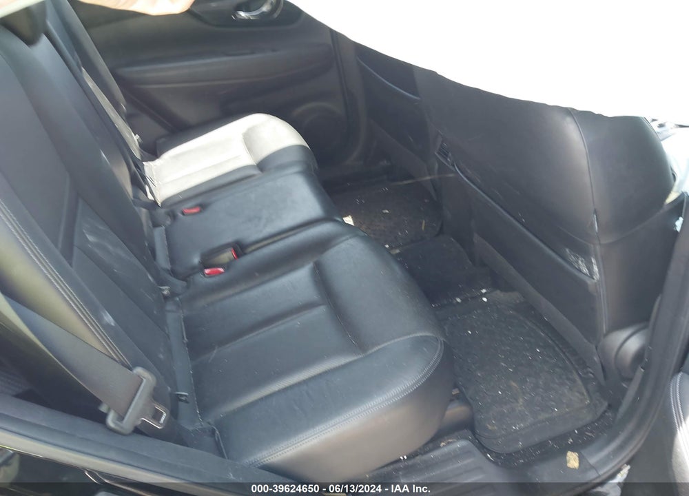 2017 NISSAN ROGUE SL VIN: JN8AT2MV3HW251329
