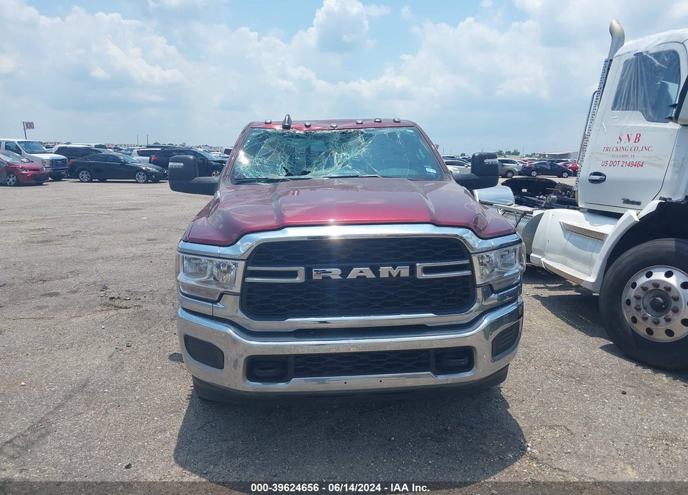 2023 RAM 3500 TRADESMAN  4X4 8' BOX VIN: 3C63RRGL7PG508308