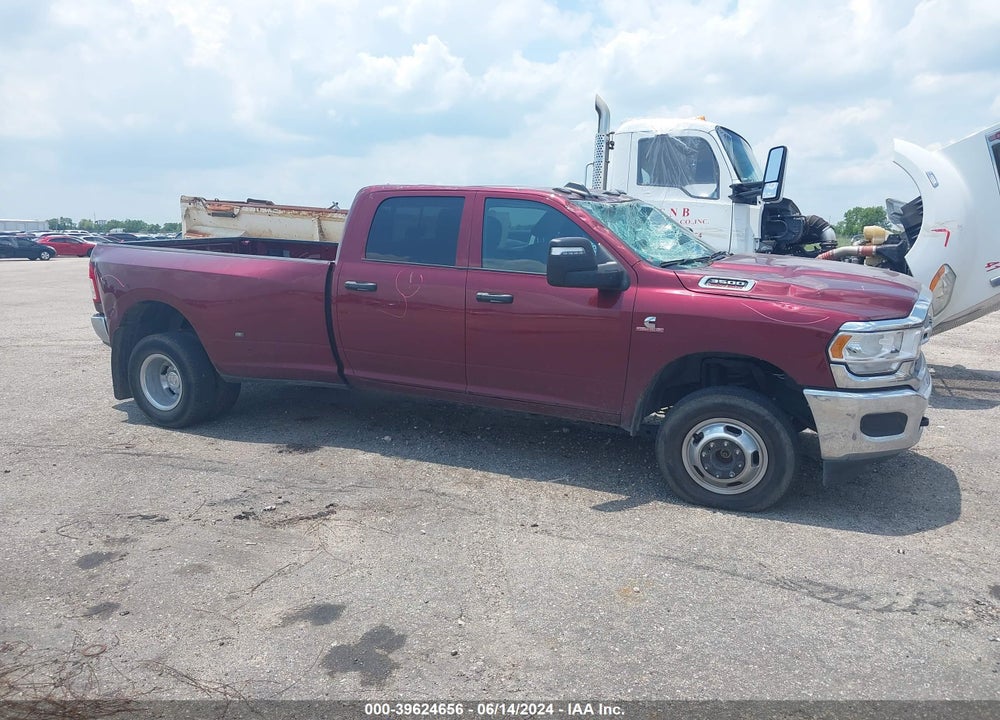 2023 RAM 3500 TRADESMAN  4X4 8' BOX VIN: 3C63RRGL7PG508308