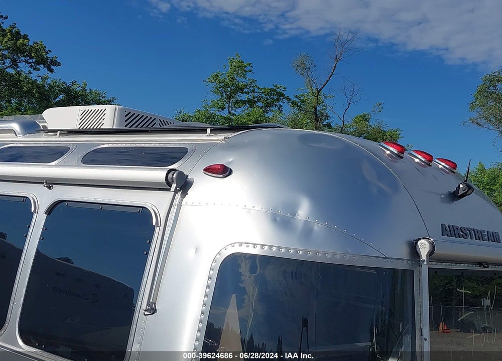 2023 AIRSTREAM GLOBETROTTER VIN: 1STTNYJ28PJ565972