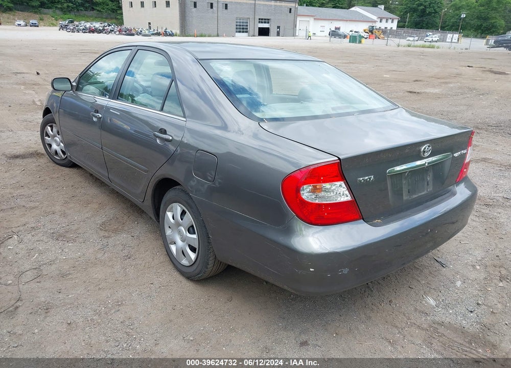 2003 TOYOTA CAMRY LE VIN: 4T1BE32K43U647956