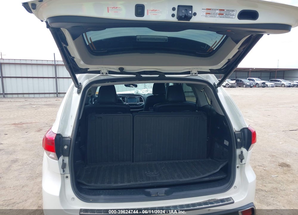 2017 TOYOTA HIGHLANDER LIMITED VIN: 5TDDZRFH5HS384259