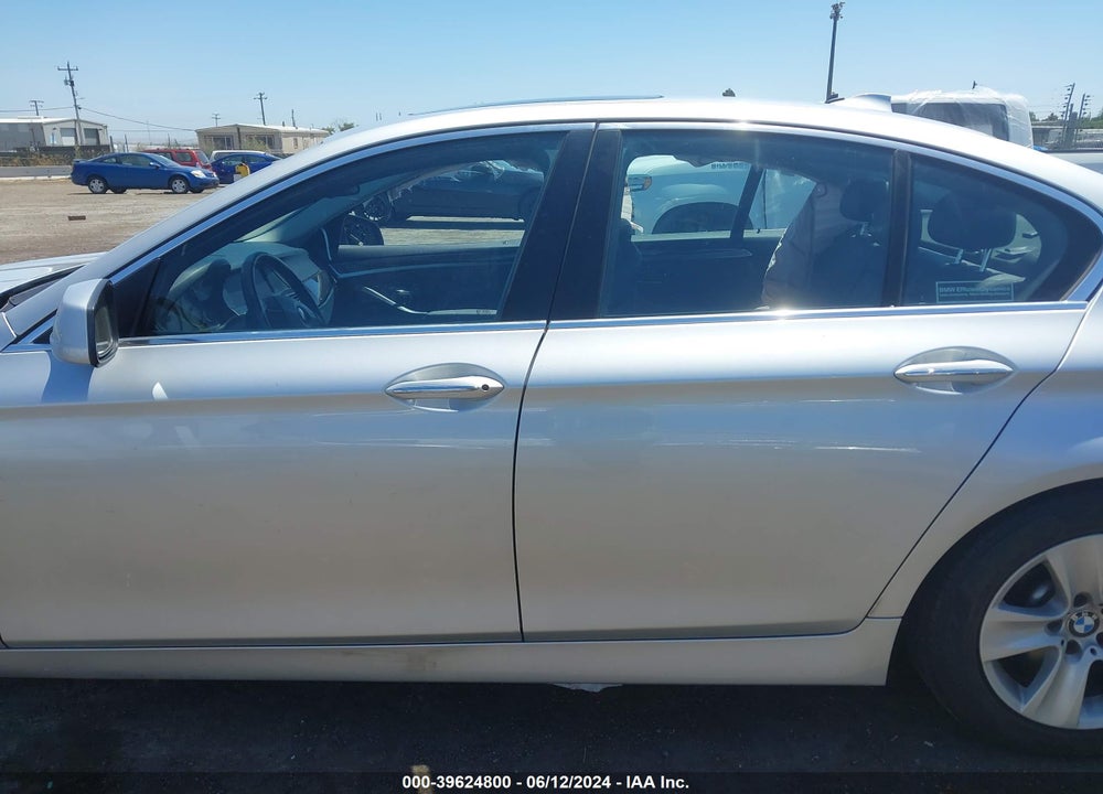 2012 BMW 528I XDRIVE VIN: WBAXH5C51CDW10818