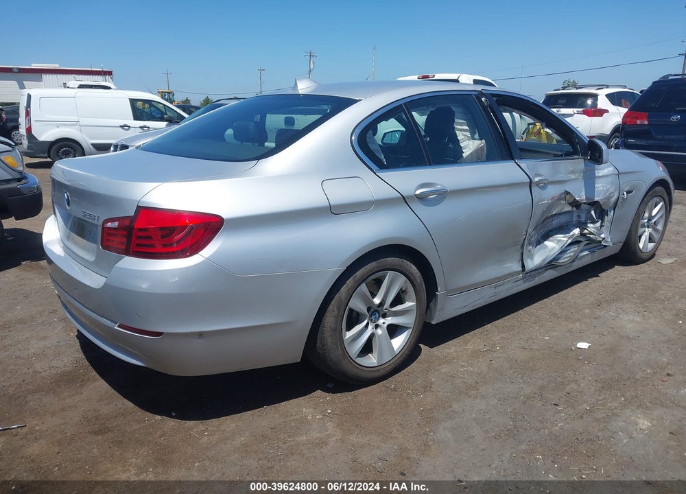 2012 BMW 528I XDRIVE VIN: WBAXH5C51CDW10818