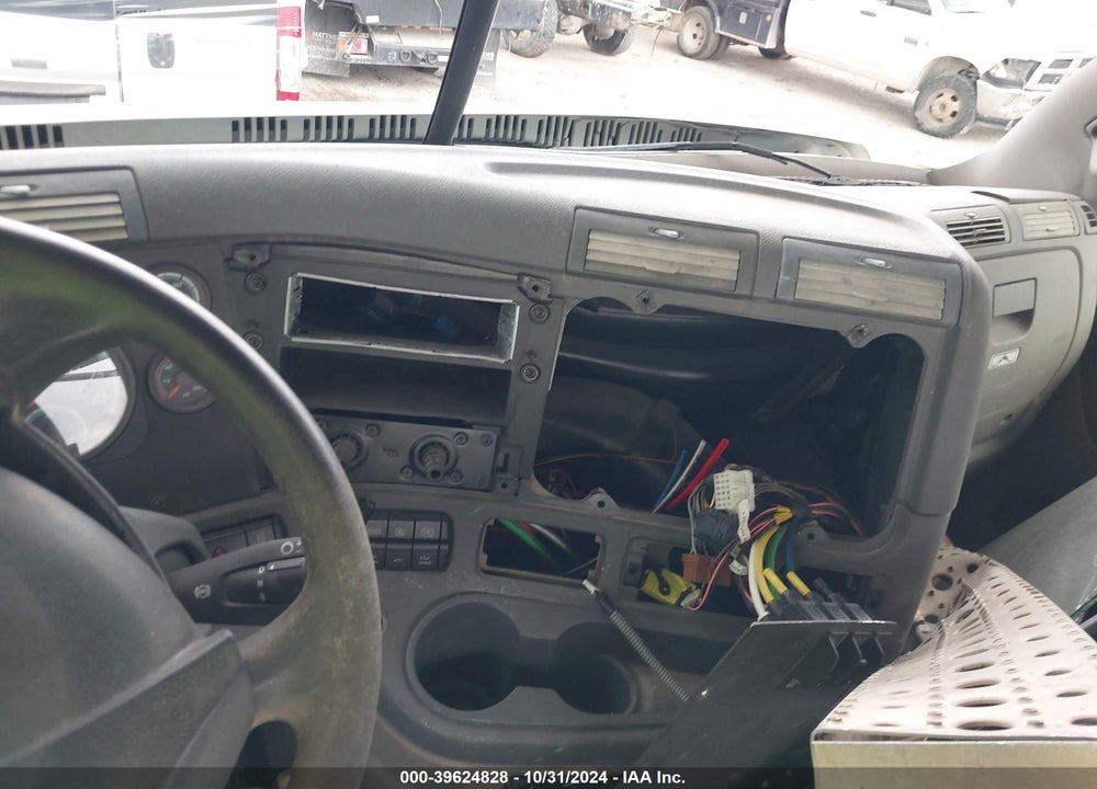 2017 FREIGHTLINER CASCADIA 125 VIN: 3AKJGEDR9HDHU1798