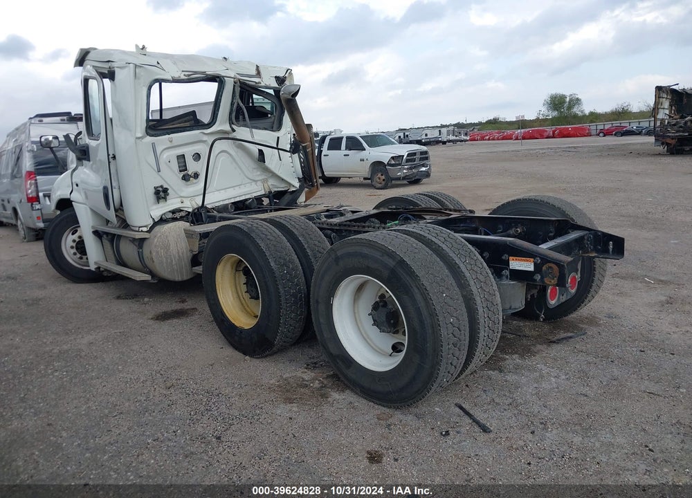 2017 FREIGHTLINER CASCADIA 125 VIN: 3AKJGEDR9HDHU1798